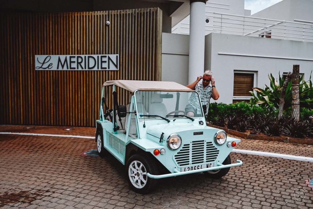 Get around in Noumea with an Electric Car, New-Caledonia