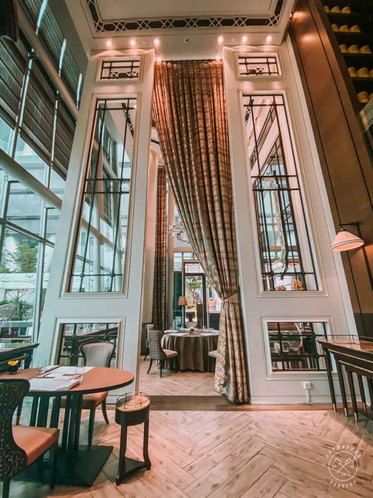 Breakfast Deals in Singapore: La Brasserie at The Fullerton Bay Hotel