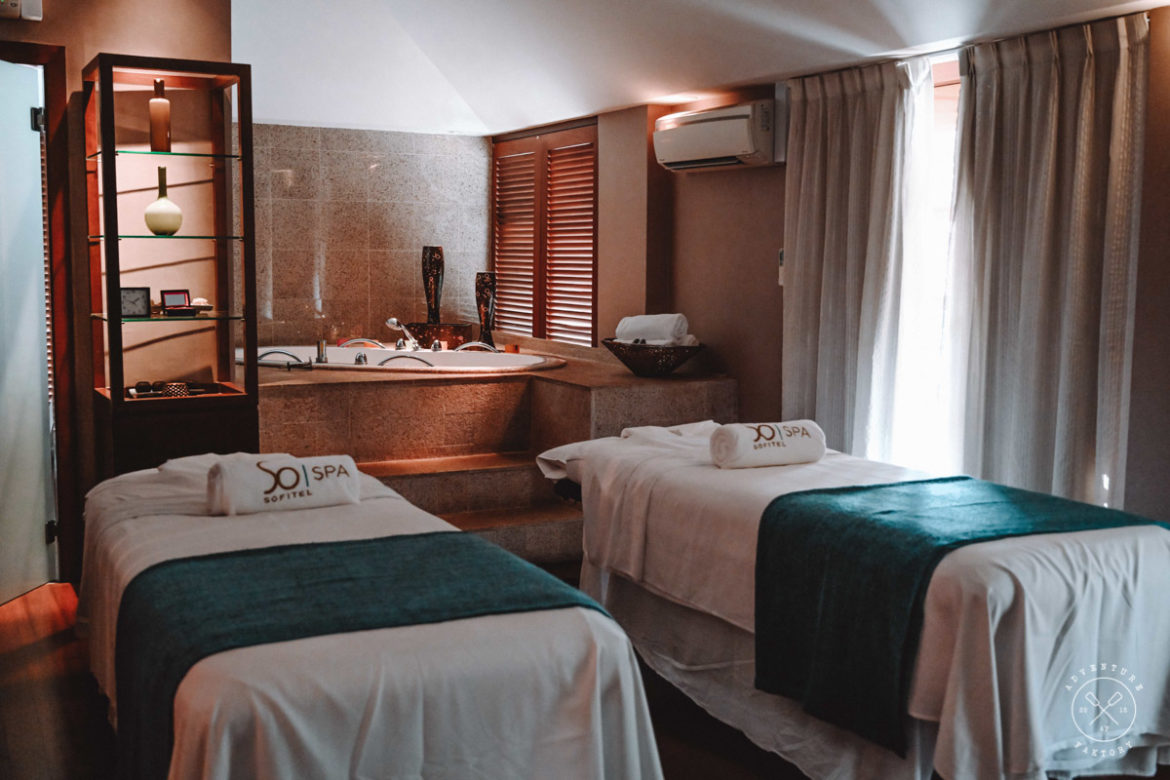 do dating sites make fake profiles